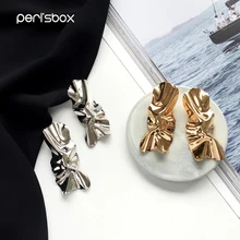 Серьги-гвоздики Peri'sBox золотого и серебряного цвета с оборками для женщин, большие металлические серьги в стиле панк, геометрические серьги