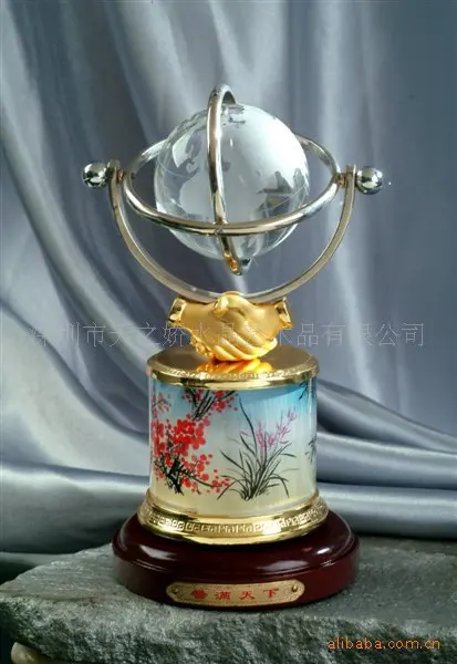 Supply of world famous Riverside ( Facebook ) crystal globe Figure |