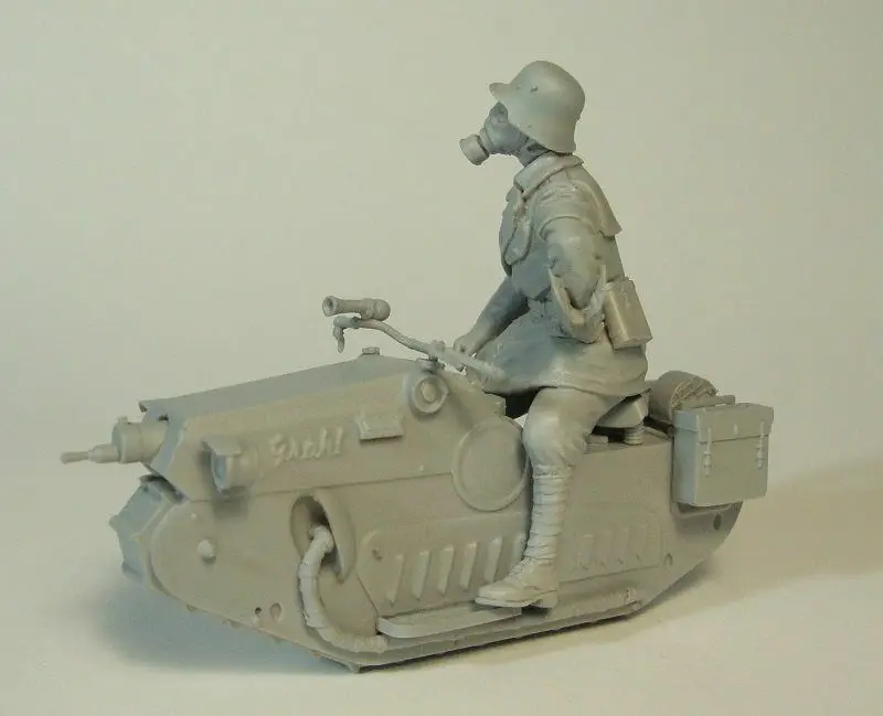 1/35 Resin Science fiction Soldier Robot Gunner Unpainted Unassembled O6B4