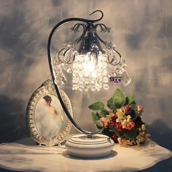 

Authentic Korean crystal table lamp bedroom bedside dimming lamp