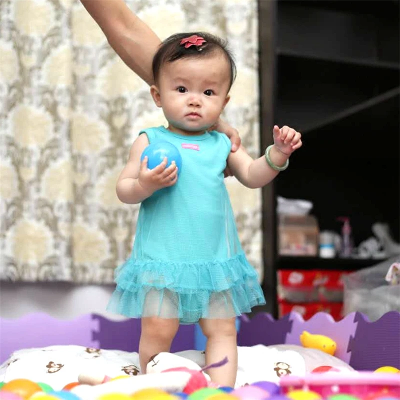 

Cartoon Cute Pink Baby Rompers Summer Hot Sleeveless Jumpsuit Neonato Childrens Clothing Cotton Lace Baby Rompers Dress 607108