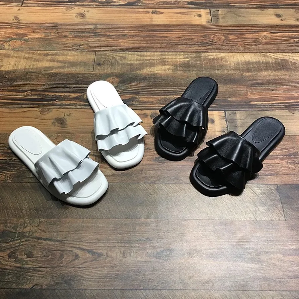 6EEF5897E85C34E40B3C1652E87D7B00