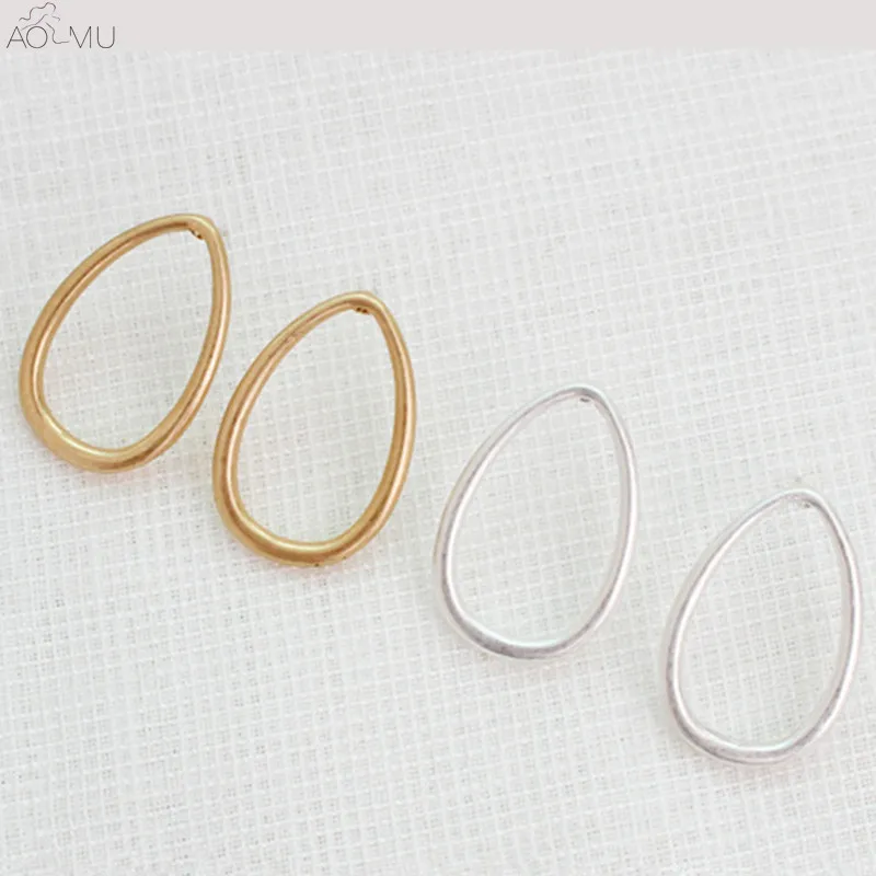 

AOMU 2018 Fashion New S925 Sterling Silver Pin Water Drop Hollow Stud Earrings for Women Simple Geometric Party Earrings Jewelry