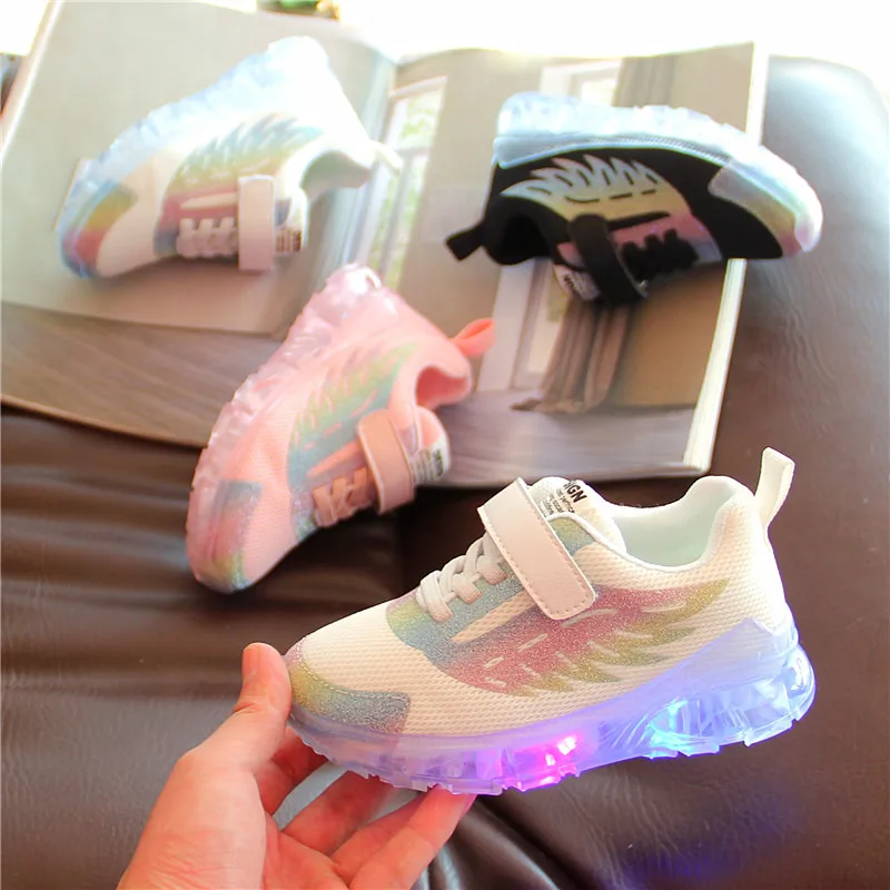 2019 spring new kids mesh sneakers LED lighting shoes Girls Korean casual shoes