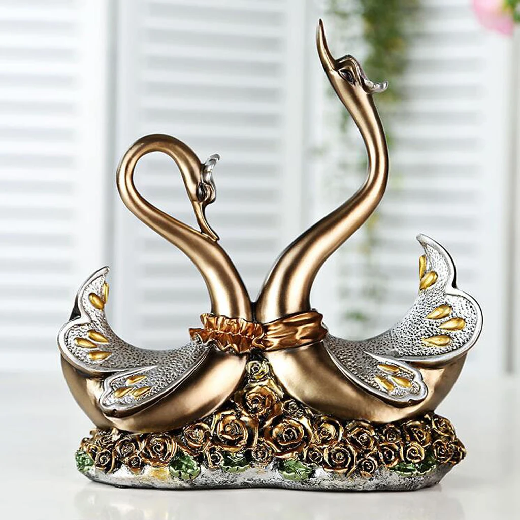 European Couple Swan Figurines Home Decoration Wedding Gifts Wine Cabinet Display Resin Crafts Household Swan Miniatures