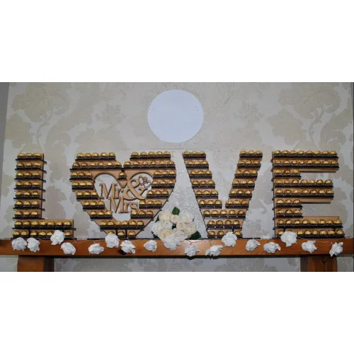 

LOVE Pyramid Table Stand Chocolate Wedding MR & Mrs