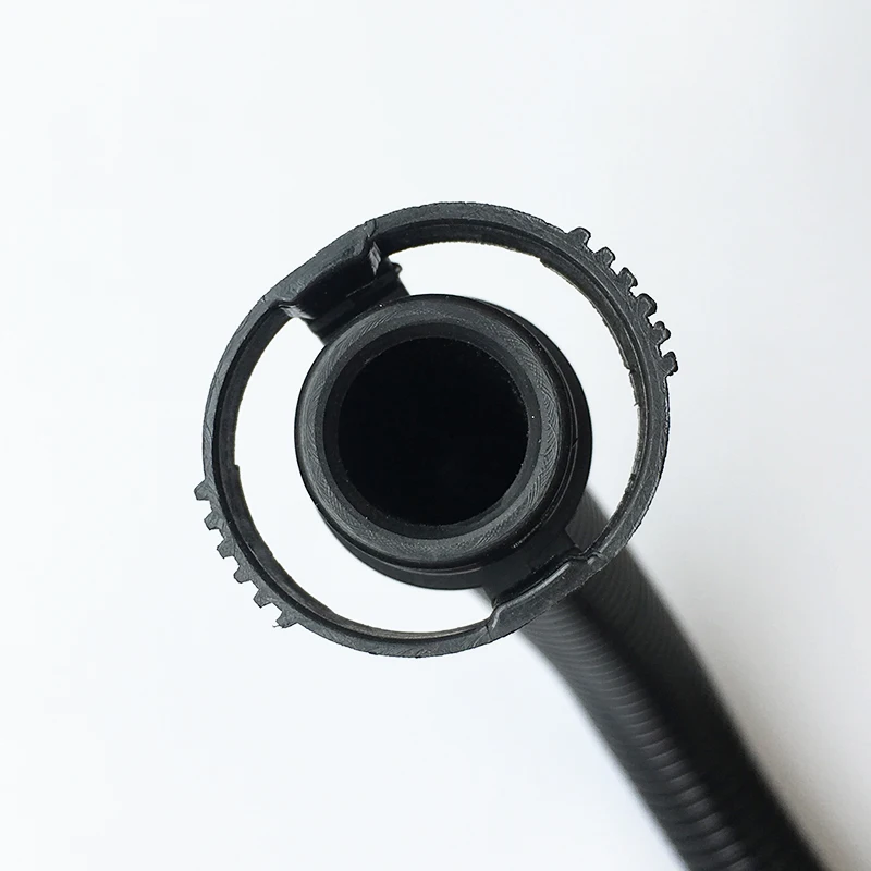 06F 103 221 E-3