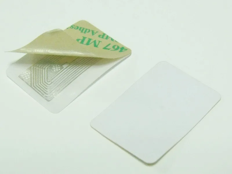 Высокое качество пластиковые пустые карты и фирменные карты для RFID NFC печати питания