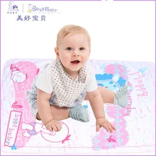 Лучшие детские 115*90 см четыре Цвет мягкий мультфильм полиэстер Водонепроницаемый многоразовые младенческой Узорчатая пеленка детская пеленка отрыжка