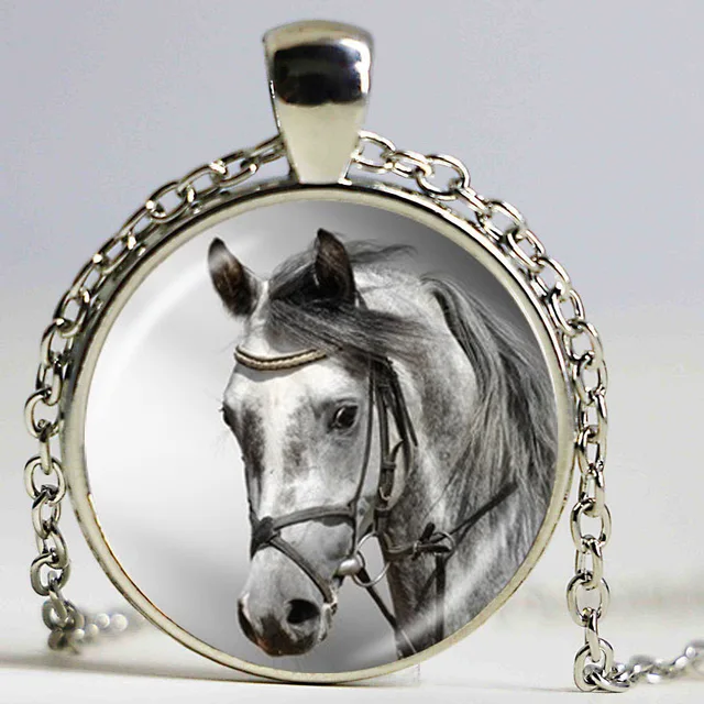 Horse necklaces & pendants vintage horse jewelry equestrian jewellery