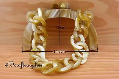 

Purse frame 5 3/4 inch x 3 inch half round with handle Acrylic Resin K82