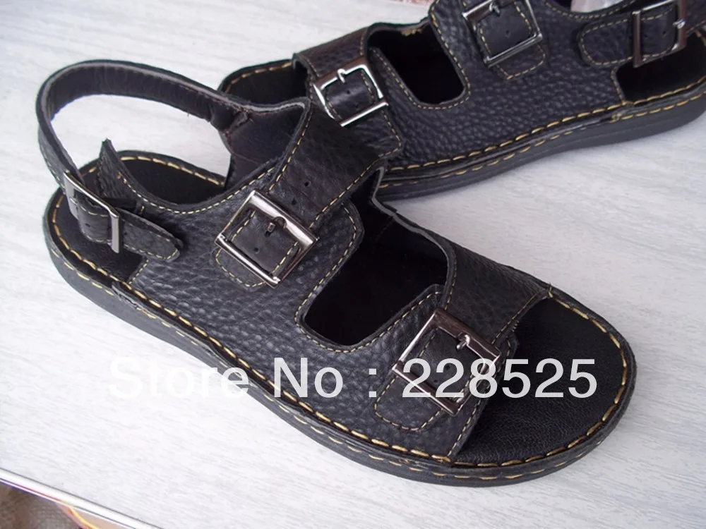 mens sandals size 14 wide