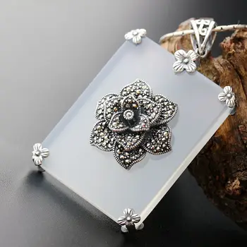 

925 Sterling Silver Pendant