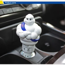 Милый белый кукла украшение автомобиля USB зарядное устройство автомобиля-Стайлинг автомобиля аксессуары