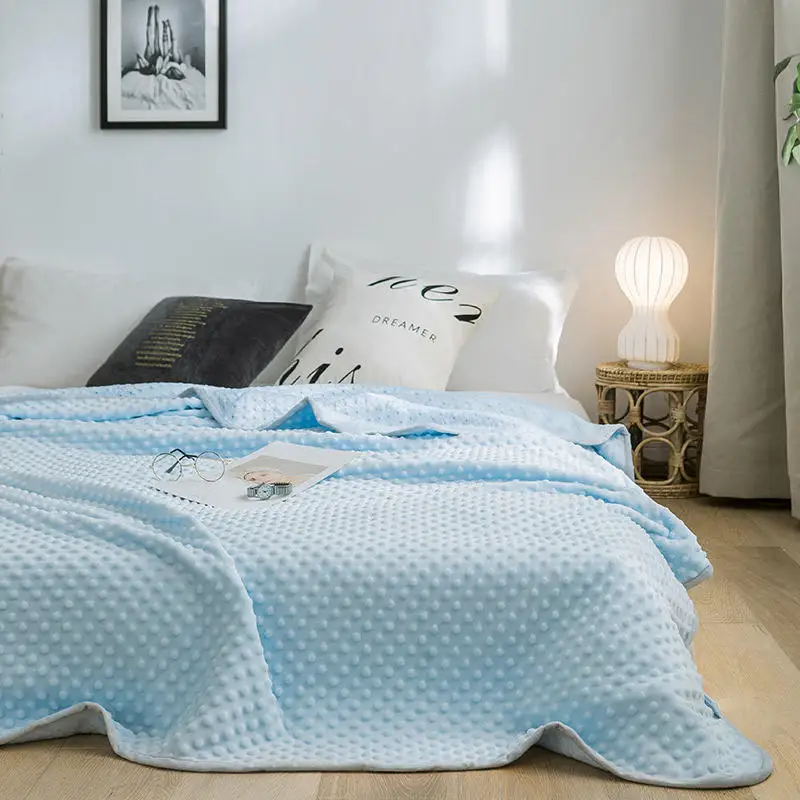 SunnyRain 1 шт толстое Флисовое одеяло с тиснением для кровати розовое одеяло s - Цвет: Light blue