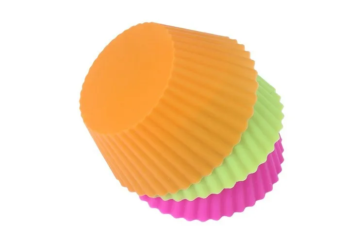 5Silicone Muffin cups