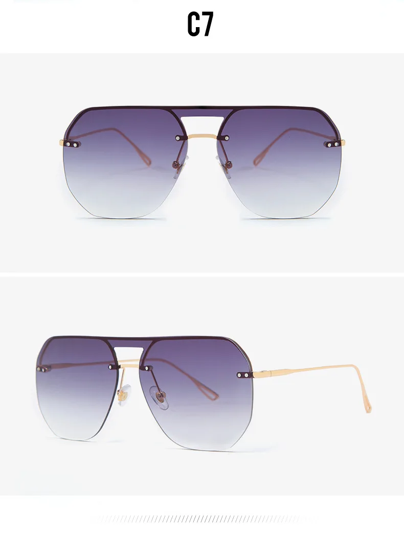 10868896907_810483317