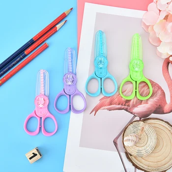 

Safety Cute Kawaii Novelty Plastic Small Scissors Children Primary School Students Hand Paper Cutting Tools Random Color