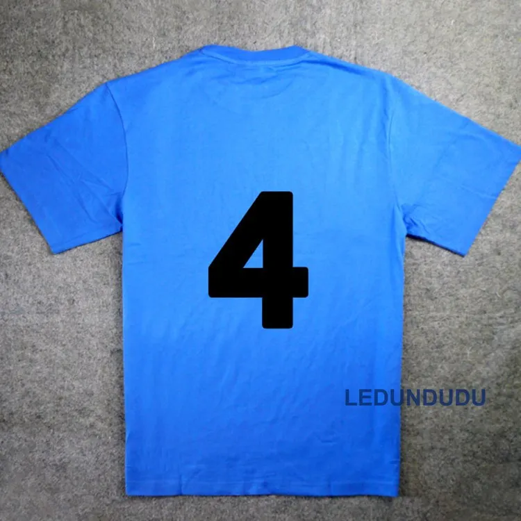  (4)