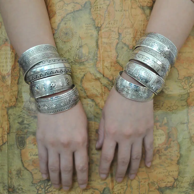 Lovely Woman Included In Nuggets Vintage Cuff Bracelets
