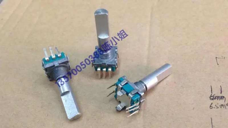 

2PCS/LOT Taiwan FD Howard EC11 encoder with switch 30 position number 15 pulse point axis length 25MM digital potentiometer