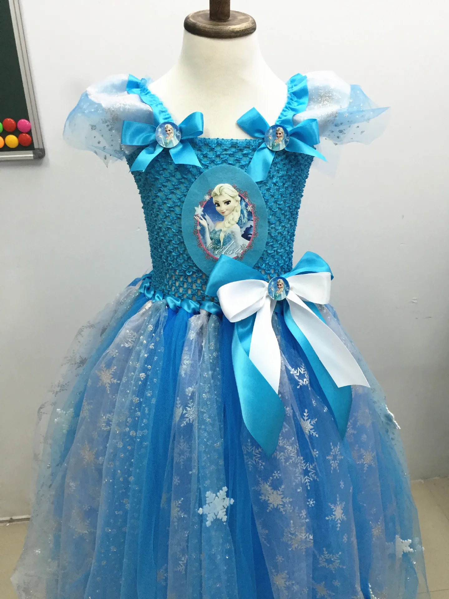 Детское платье принцессы для девочки костюмы Анны и Эльзы рождественские платья для девочек платье Снежной королевы для маленьких девочек