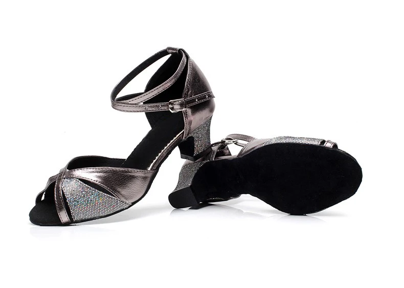 HTB1q2bjNVXXXXbEXpXXq6xXFXXXC