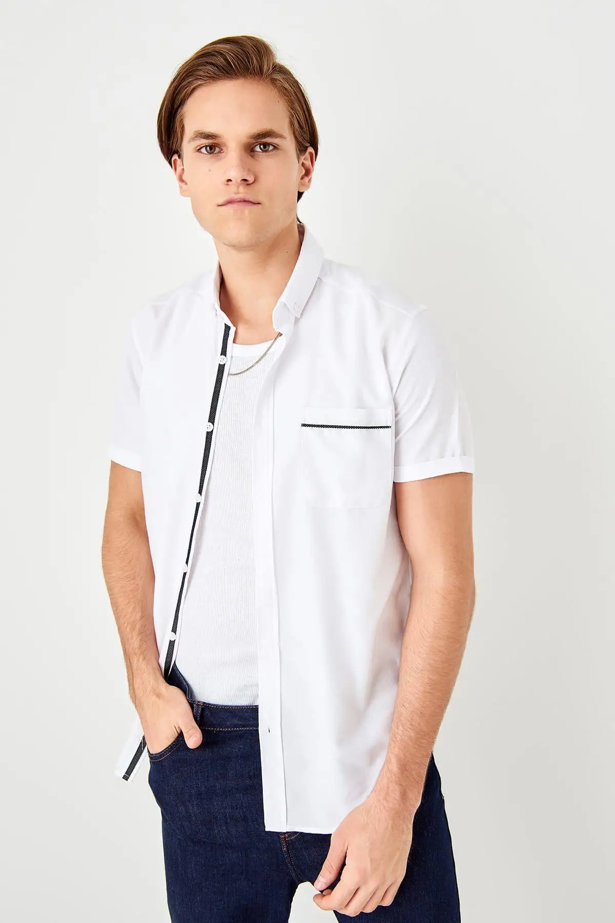 Trendyol белый мужской Slim Fit короткий рукав один карман Топ Ekstrafor новая рубашка