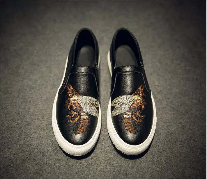 Г. Новая мужская брендовая Дизайнерская обувь мужские туфли-лоферы с шипами в сеточку повседневные модельные туфли на плоской поверхности для ленивых людей Повседневная обувь без шнуровки AX169
