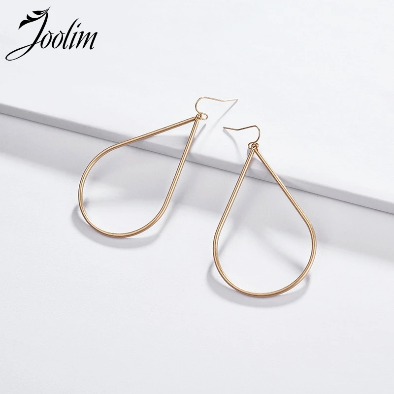 

Joolim Gold Color Arc Waterdrop Earring Simple Earrings Wholesale