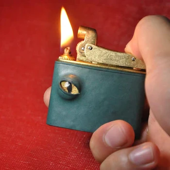 Creative Gift Cat's Eye Gasoline Petrol Lighter12