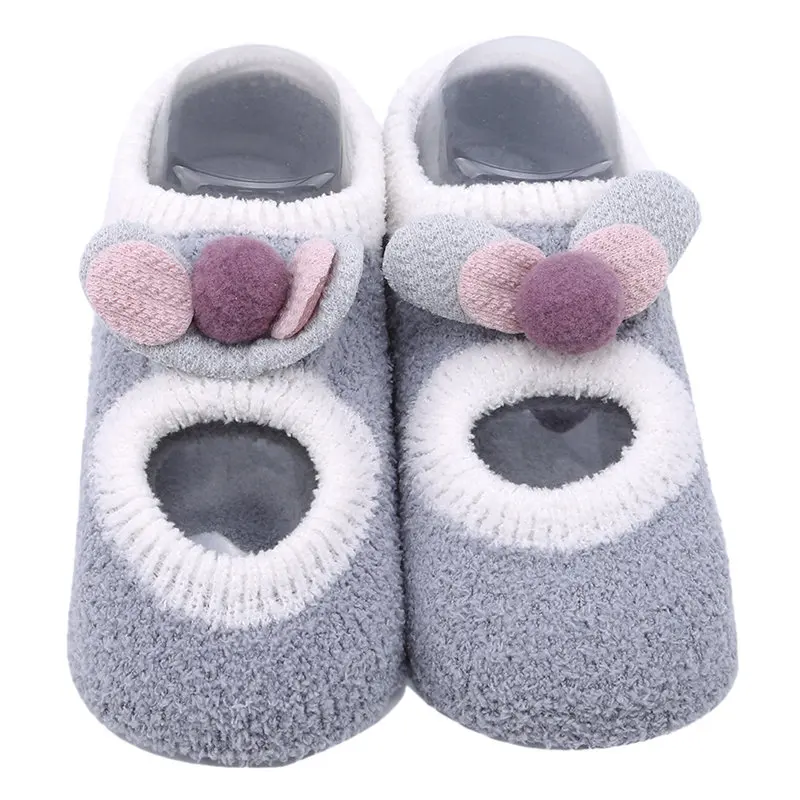 Носки для малышей с героями мультфильмов; мягкие коралловые флисовые Носки для маленьких девочек; нескользящие теплые домашние носки-тапочки для детей - Цвет: Gray