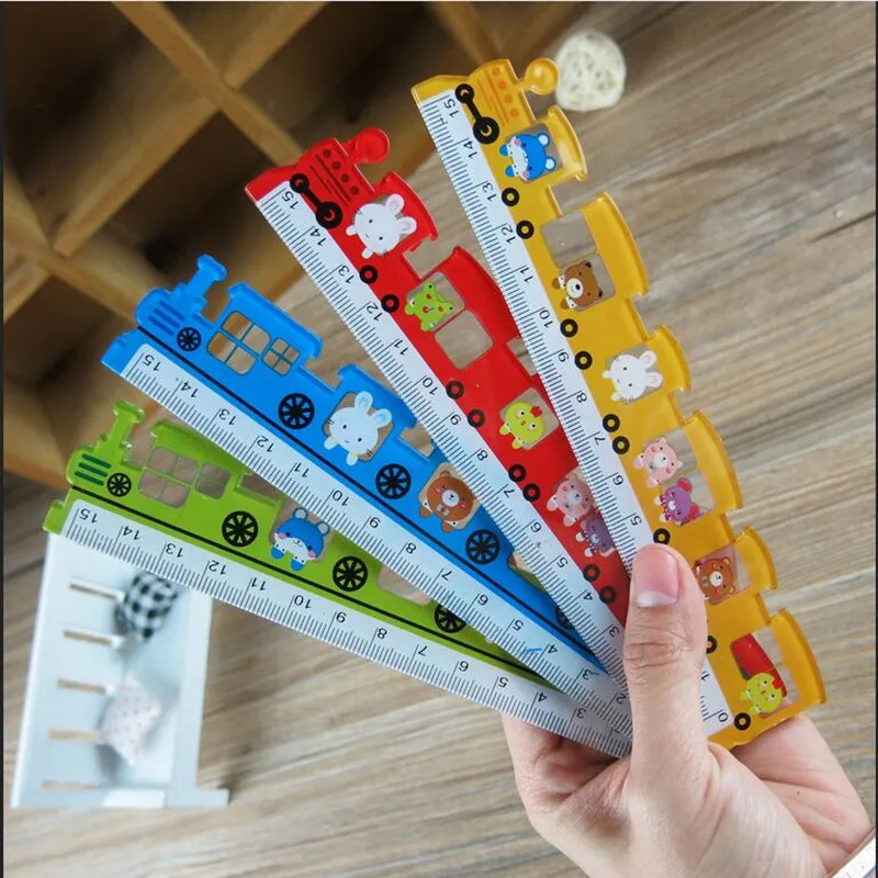 цена 1Pieces/Lot Cute Color Train Modeling Ruler 15Cm Plastic Student Supplies For Primary And Secondary School Students