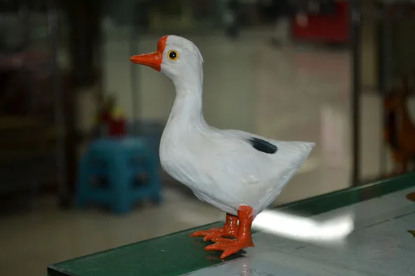 

14x12cm mini swan model toy,polyethylene & furs resin handicraft,props,decoration gift d0194