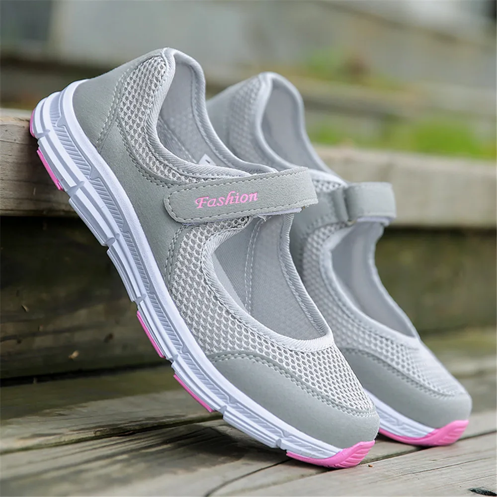 

Women Flats Platform Shoes Woman Mesh Breathable Soft Bottom Casual Mother Mom Walking Flat Shoes Summer Boat Shoes Flats