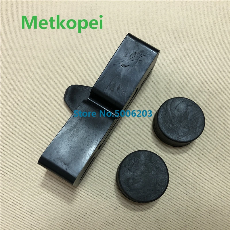 CG125 fuel tank rubber buffer (2)