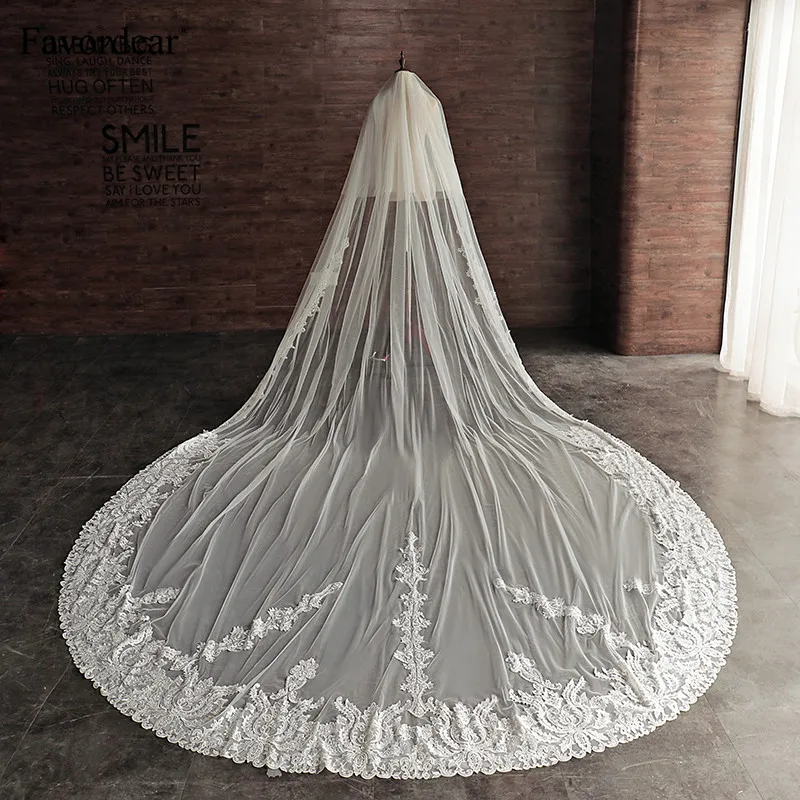 

Favordear Top Quality 4m Bridal Veil 2 Layer Cathedral Wedding Veil With Blusher Lace Edge Silver Comb