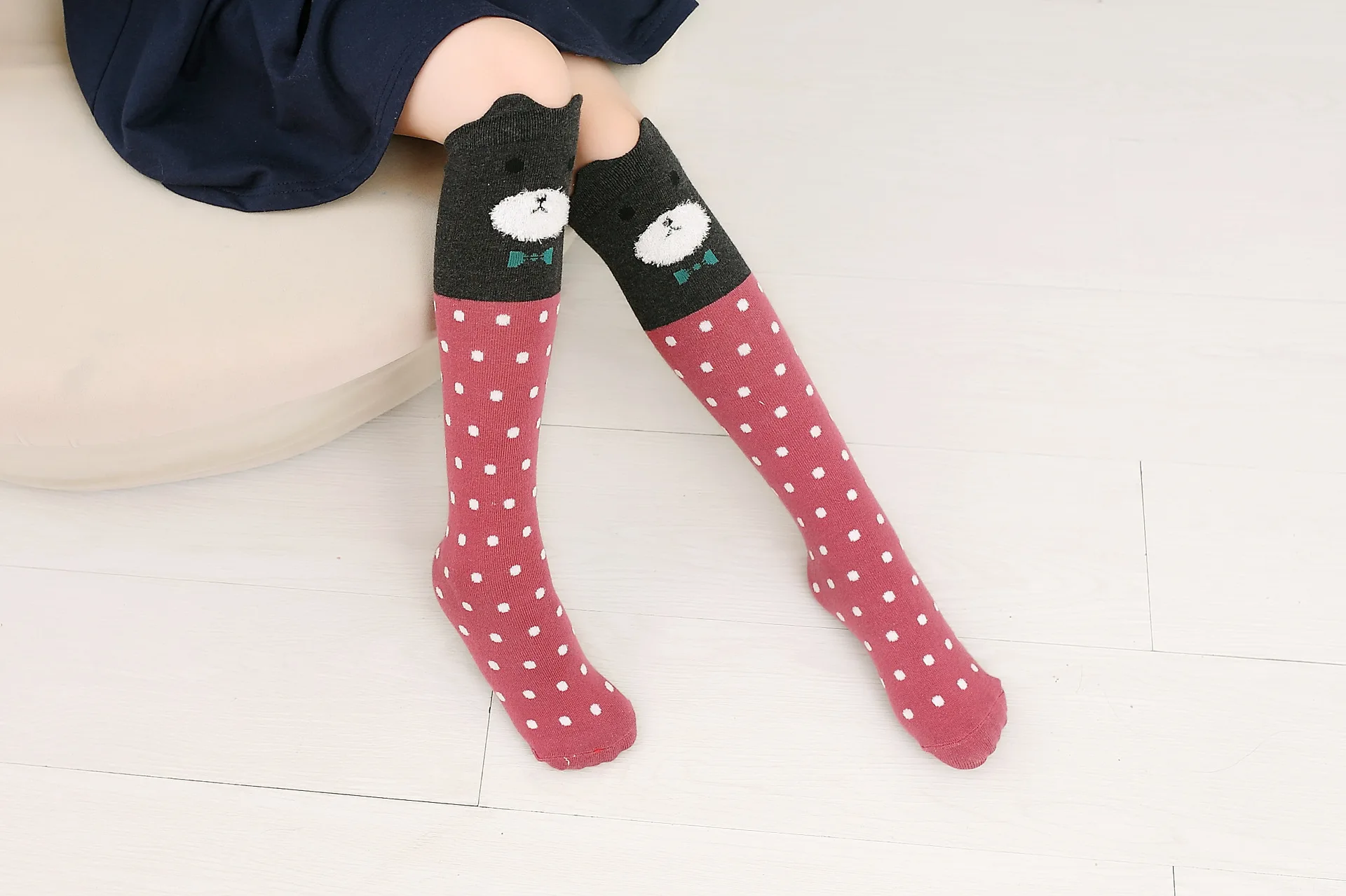 Новые хлопковые носки детские для прямого кроя с объемным украшением в виде героя мультфильма кошачьими ушками Чулки Носки для малышей для девочек; теплые колготки