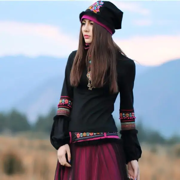 

Japanese style Mori girls gothic vintage black turtleneck lantern sleeve pullovers autumn winter spring ethnic boho shirt AF540