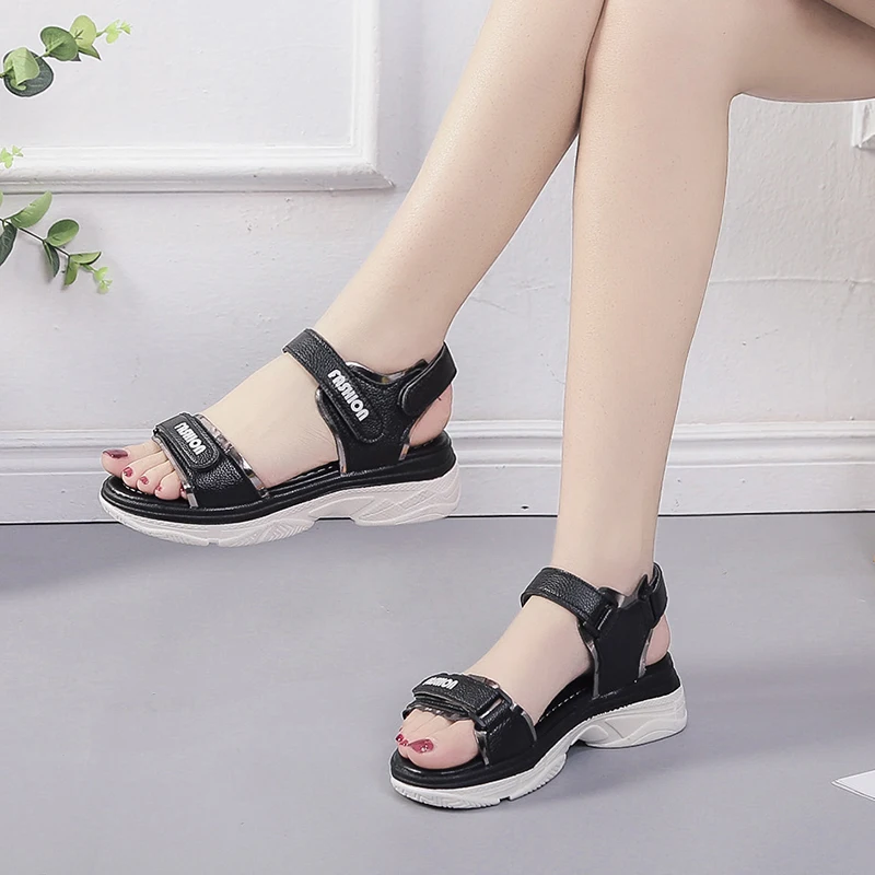 

2019 Summer New High Rise Buckle Women Casual Sandals Flat Comfortable Wild Platform Sandals Student Sport Beach Sandals White