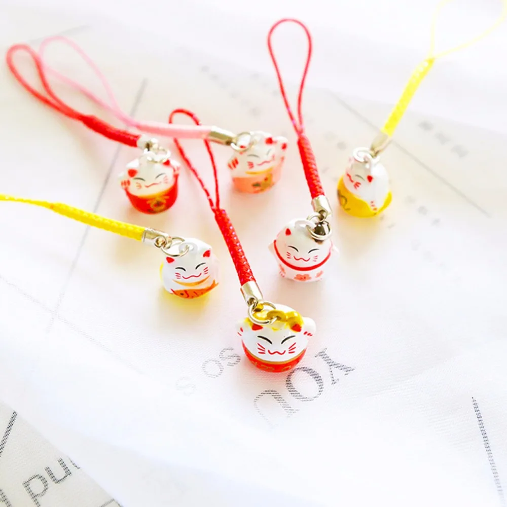 

Fortune cat cartoon cosplay keychain fashion cute funny with bell alloy little pendant key chains bag smycz do kluczy kids toy