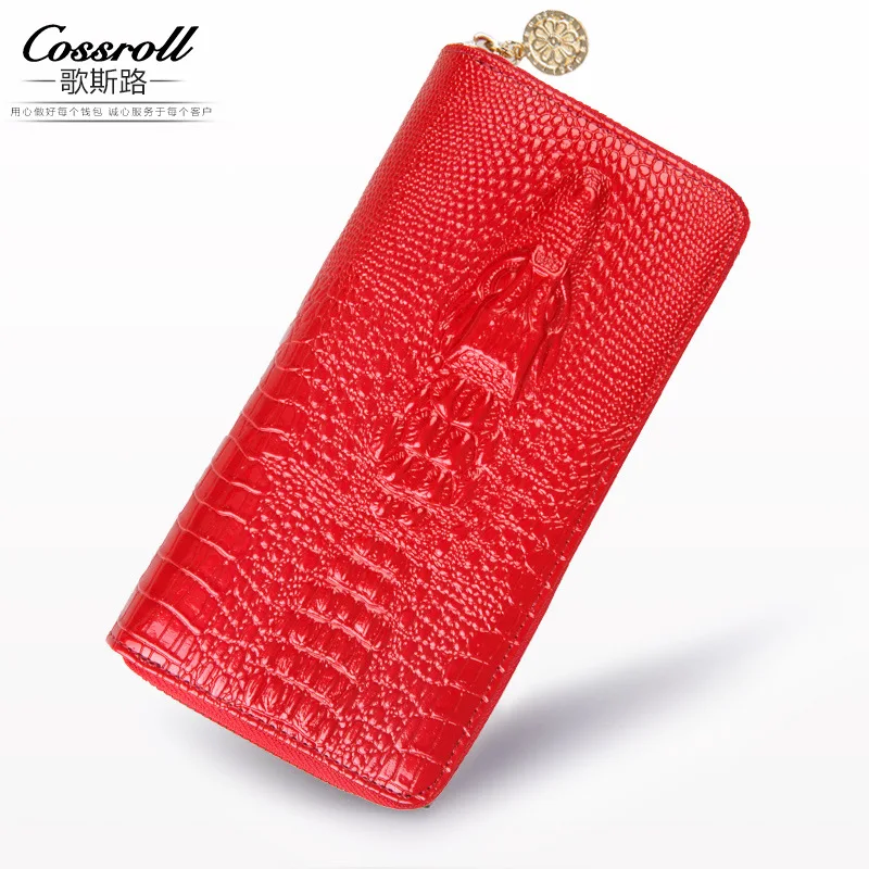 

Hot brand long wallet paragraph of the first layer of leather crocodile pattern European and American zipper money clutch
