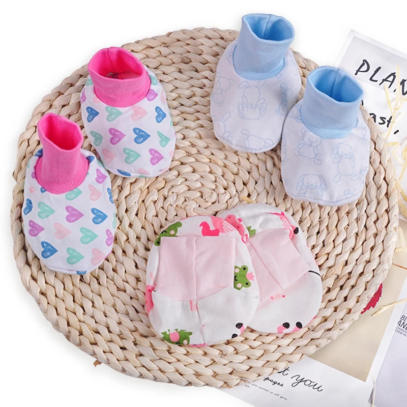 

Redkite 12 Pairs Packing Warm Baby Booties Popular Quality Assurance Cotton