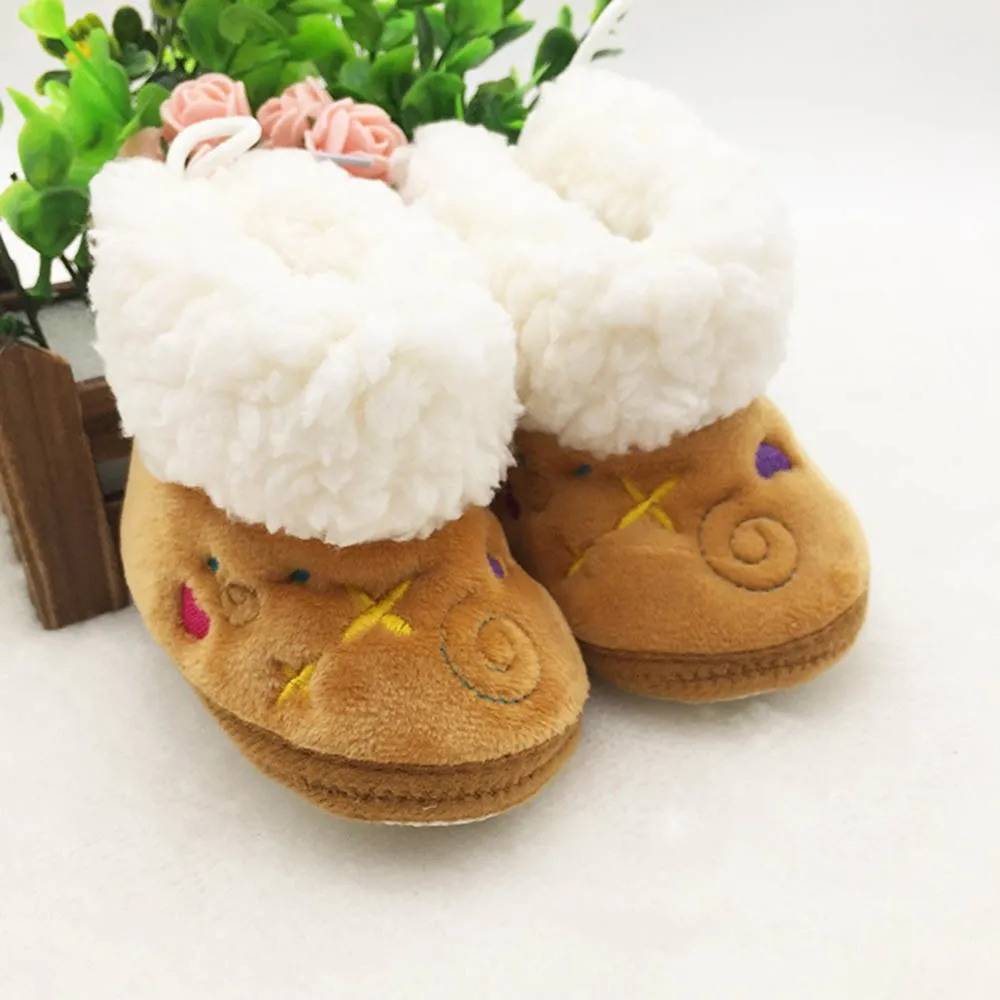 2015-New-Fashion-Baby-Shoes-First-Walkers-Warm-Kids-Booties-Sapatos-Infantis-Menina-Winter-Super-Antiskid-Soft-Coral-Velvet-Crib-Boots-Booties-T0093 (11)