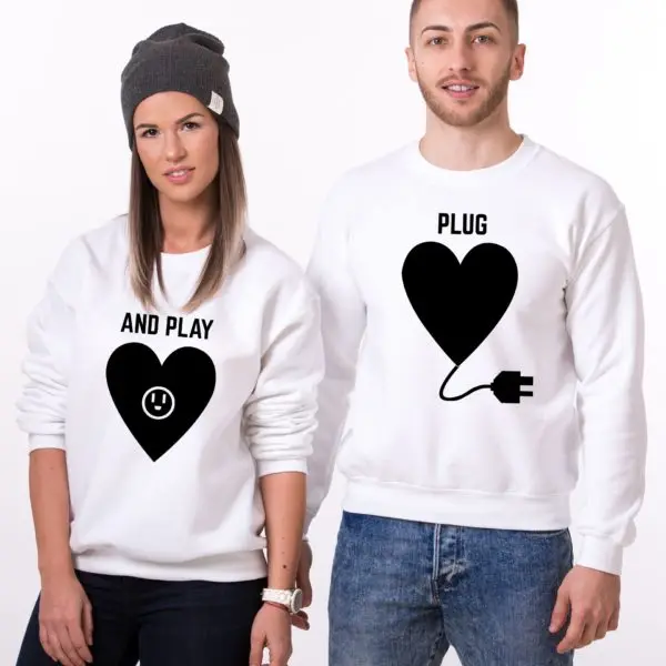 plug-and-play-sweatshirts-whiteblack-600x600