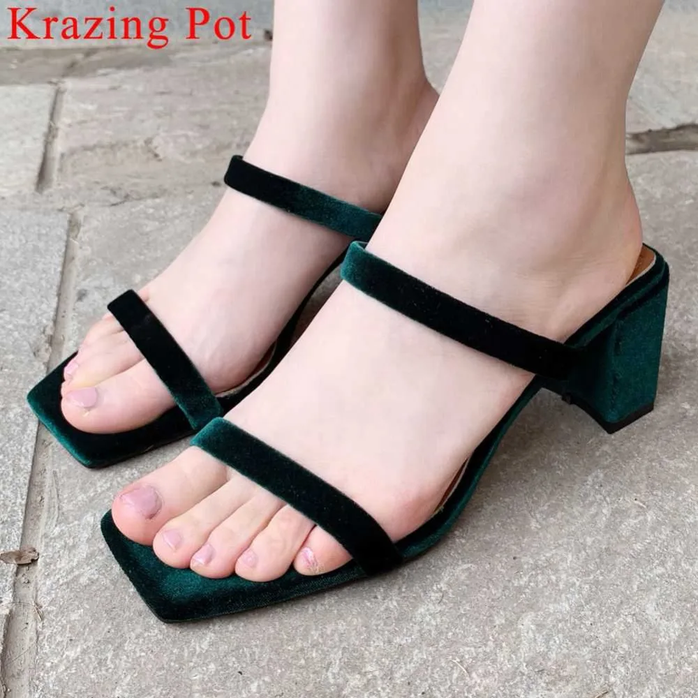 

Krazing Pot 2019 high fashion gladiator shoes peep toe strange style high heels slip on mules natural leather velvet sandals L03
