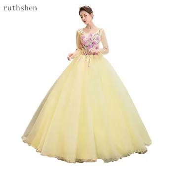 

2019 Ball Dresses Light Yellow Quinceanera Dresses Long Sleeve Vestidos De 15 Sixteen Sweet Puffy Debutante Gowns Robe De Bal