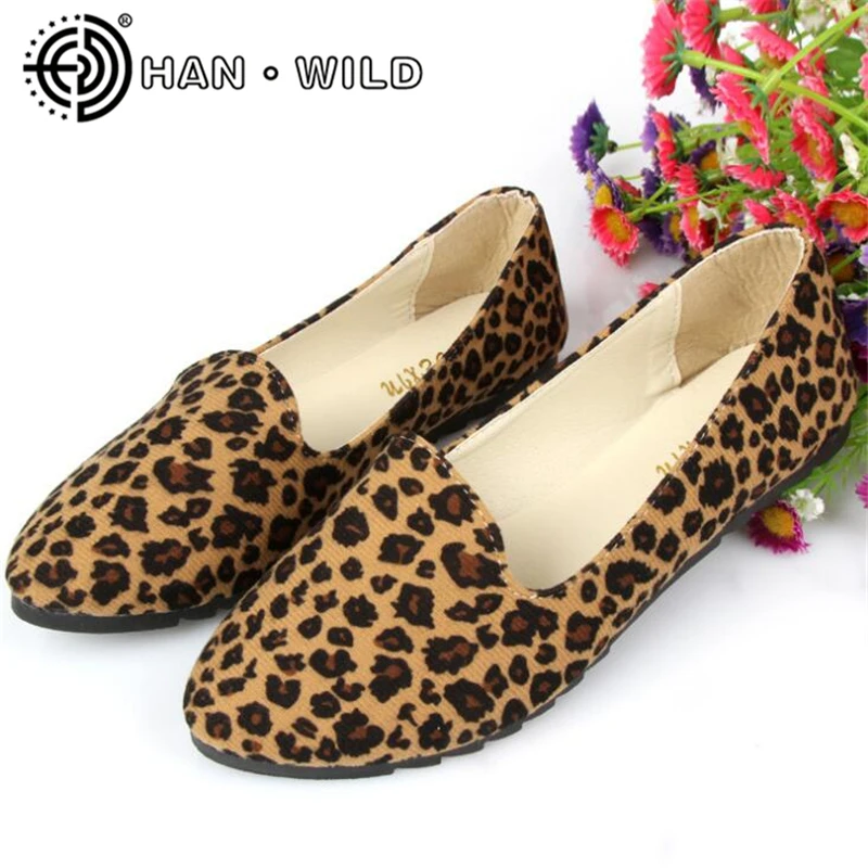 ladies leopard print flat shoes