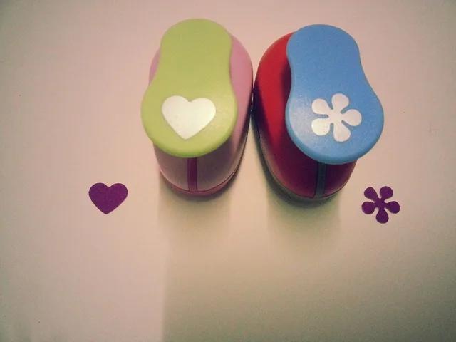 free ship 1pc heart and 1pc flower shape 1 inch craft punch set flower shape paper cutter