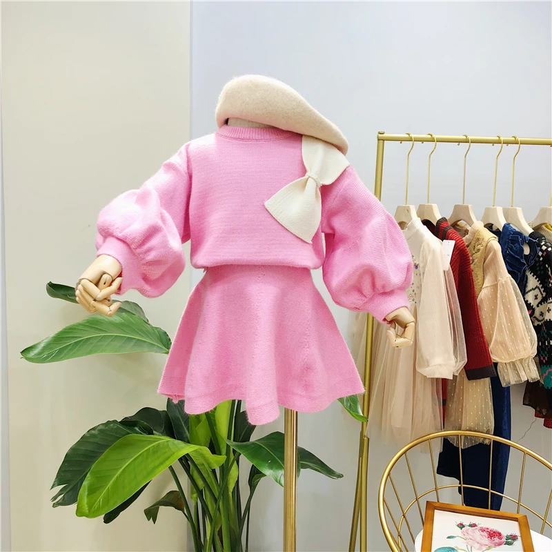 

Girls' Pink Sweater + Skirt Fashion Bow Set